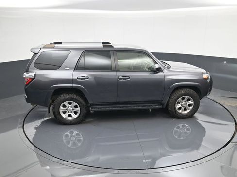 Used 2022 Toyota 4Runner SR5 image 35