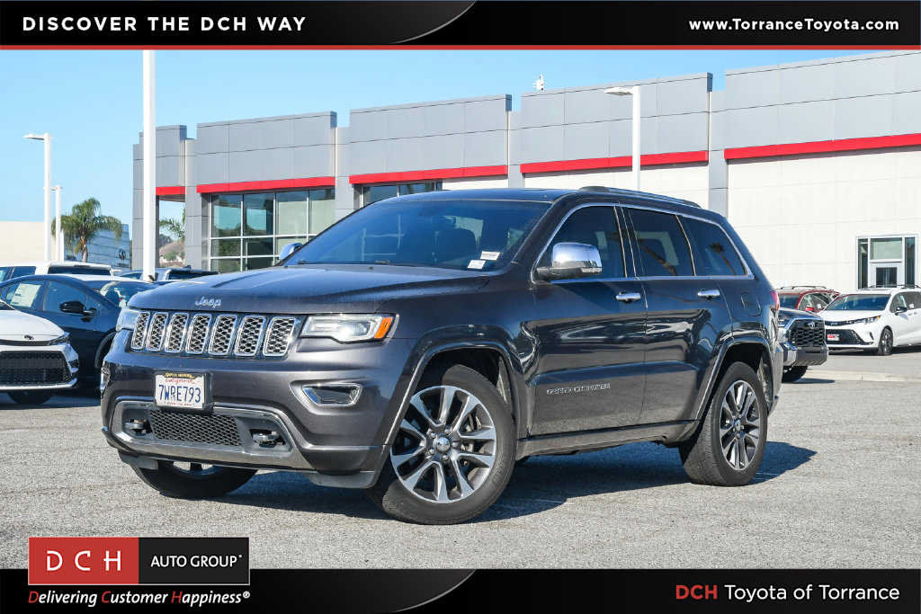 Used 2017 Jeep Grand Cherokee Overland RWD image 1