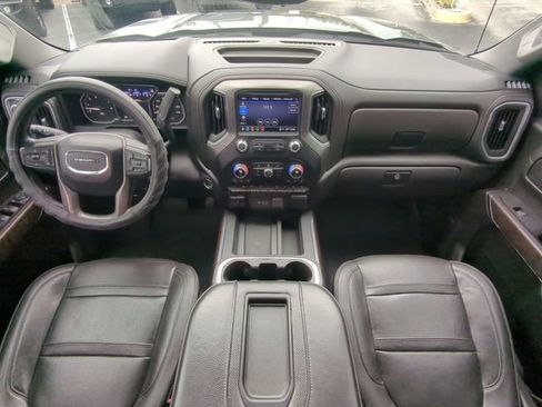Used 2022 GMC Sierra 1500 Denali w/ Denali Reserve Package image 18