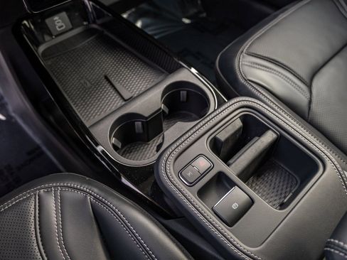 Used 2025 Ford Mustang Mach-E Premium image 20