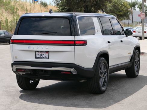 Used 2023 Rivian R1S Adventure AWD/4WD image 2