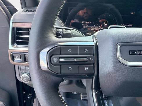 New 2026 GMC Yukon XL Denali Ultimate AWD/4WD image 29