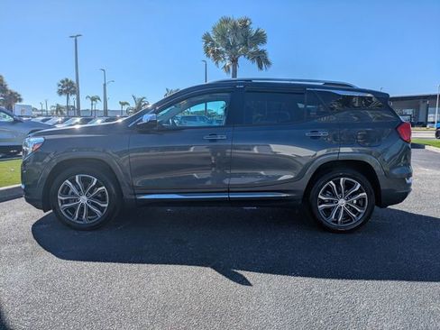 Used 2019 GMC Terrain Denali w/ Driver Alert Package II image 7