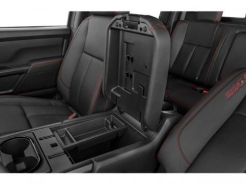 Used 2021 Nissan Titan PRO-4X w/ Pro-4x Convenience Package image 17