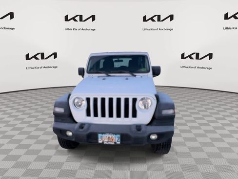 Used 2021 Jeep Wrangler Unlimited Sport image 3
