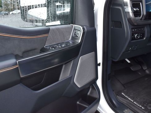 Certified 2024 Ford F350 Platinum image 21