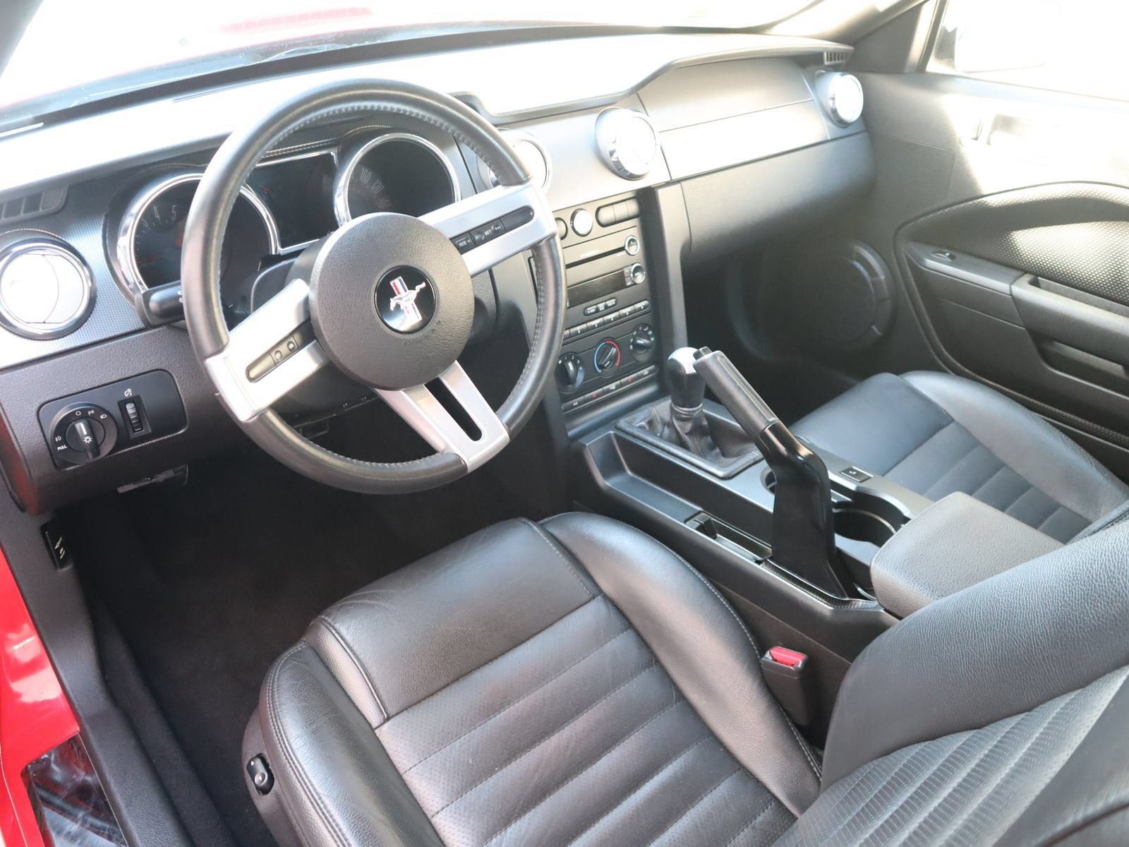 Used 2008 Ford Mustang GT RWD image 33