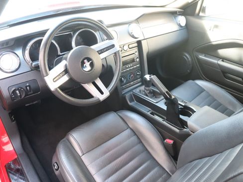 Used 2008 Ford Mustang GT RWD image 33