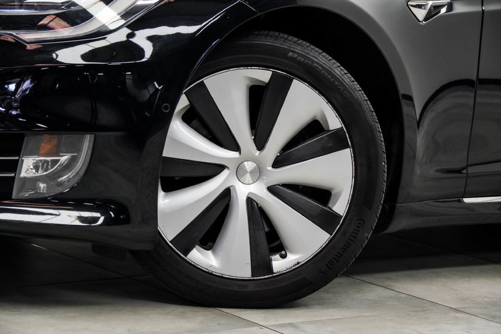 Used 2020 Tesla Model S Long Range AWD/4WD image 4