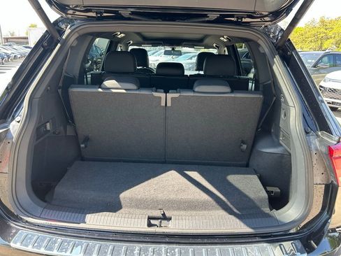 Used 2019 Volkswagen Tiguan SEL R-Line image 55