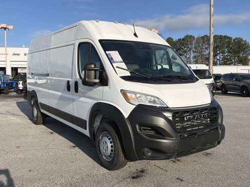 Used 2025 RAM ProMaster 2500 image 4