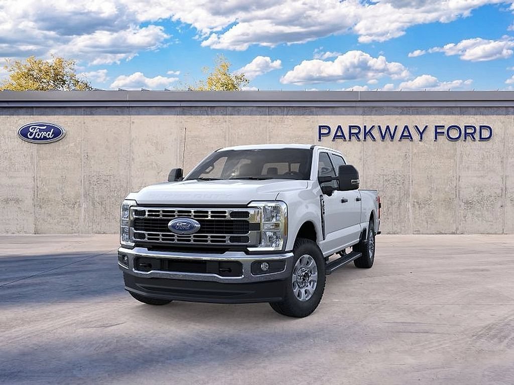 New 2025 Ford F250 XLT w/ 360-Degree Camera Package AWD/4WD image 2