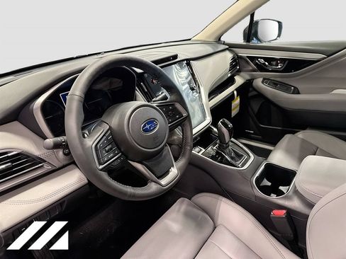Used 2025 Subaru Legacy Limited w/ Popular Package #3 AWD/4WD image 9