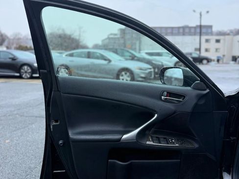 Used 2009 Lexus IS 250 AWD image 35