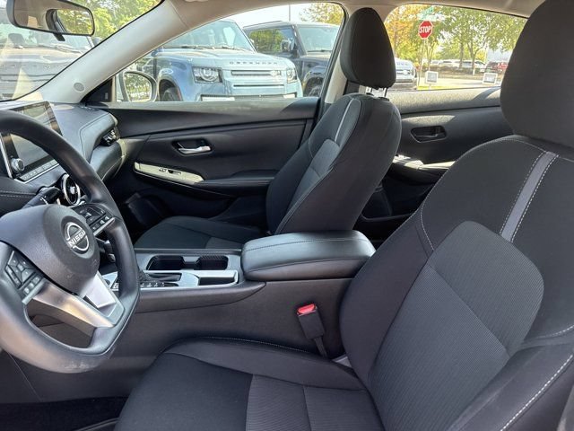 Used 2024 Nissan Sentra SV FWD image 12