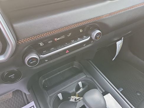 Used 2025 MAZDA CX-50 AWD 2.5 Hybrid w/ Weather Package image 32