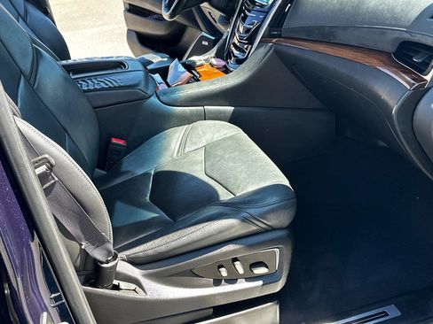 Used 2017 Cadillac Escalade ESV Premium Luxury image 22