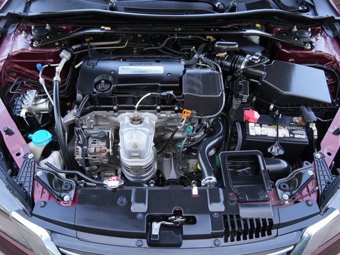 Used 2015 Honda Accord Sport image 37