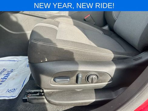 Used 2025 Chevrolet Blazer LT w/ Midnight/Sport Edition image 15