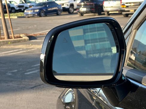 Certified 2026 Kia Carnival EX image 56