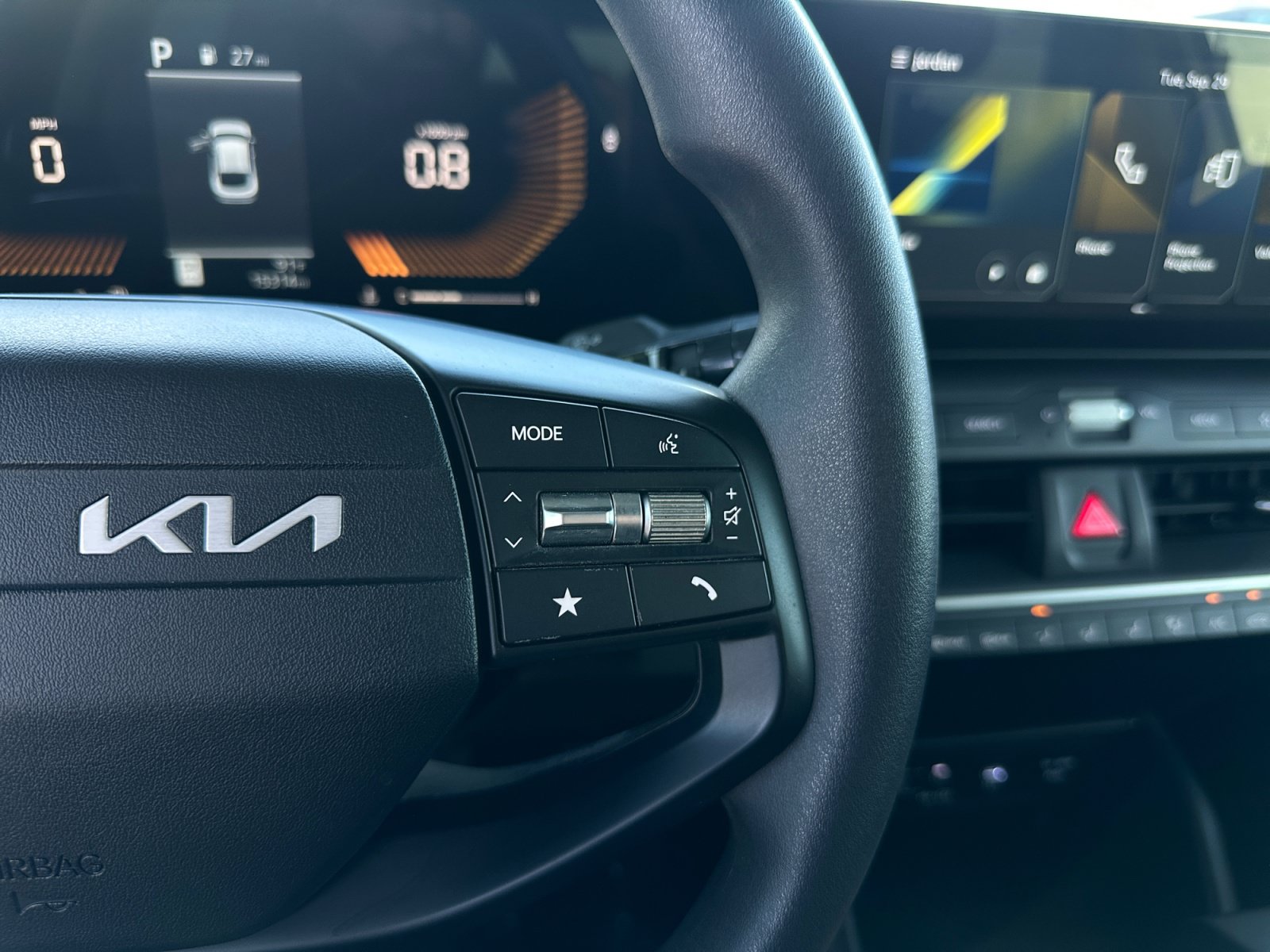 Used 2025 Kia K4 FWD image 19