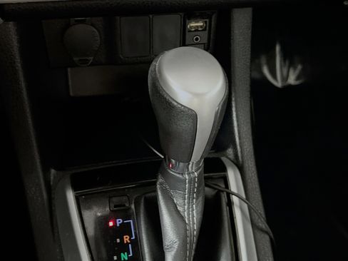 Used 2019 Toyota Corolla LE FWD image 23