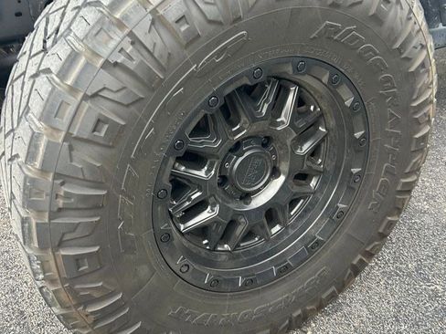 Used 2021 Jeep Wrangler Unlimited Rubicon AWD/4WD image 5