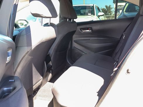 Used 2021 Toyota Corolla LE w/ Carpet Mat Package (TMS) FWD image 15