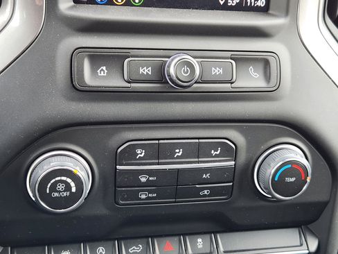 Used 2024 Chevrolet Silverado 1500 W/T image 25