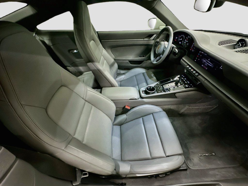 Certified 2024 Porsche 911 Carrera S RWD image 28
