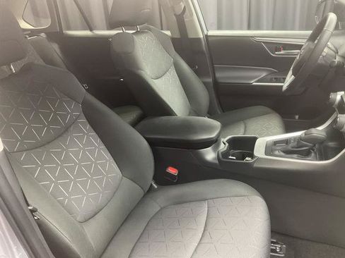 Used 2025 Toyota RAV4 XLE w/ Convenience Package AWD/4WD image 13