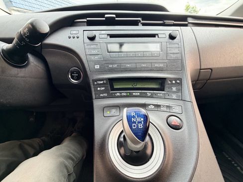 Used 2011 Toyota Prius Three FWD image 55