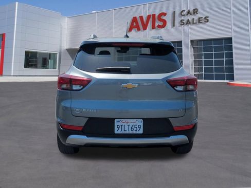 Used 2025 Chevrolet TrailBlazer LT AWD/4WD image 7