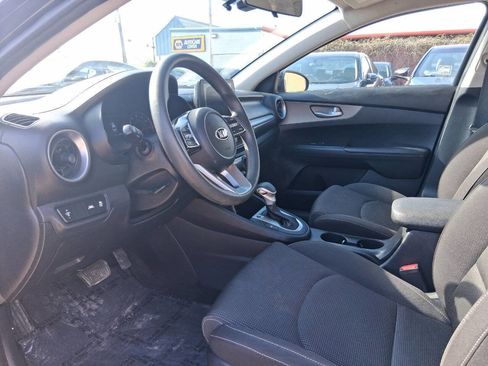Used 2019 Kia Forte LXS image 11