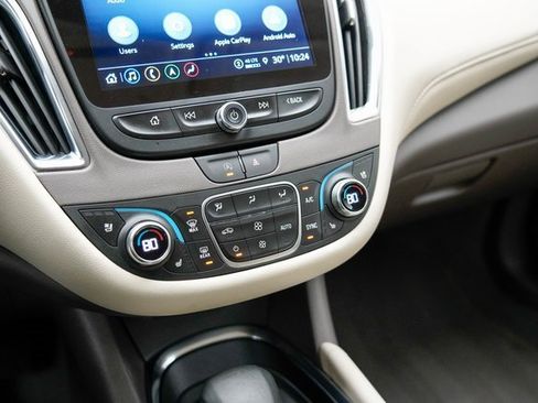 Used 2024 Chevrolet Malibu LT image 29