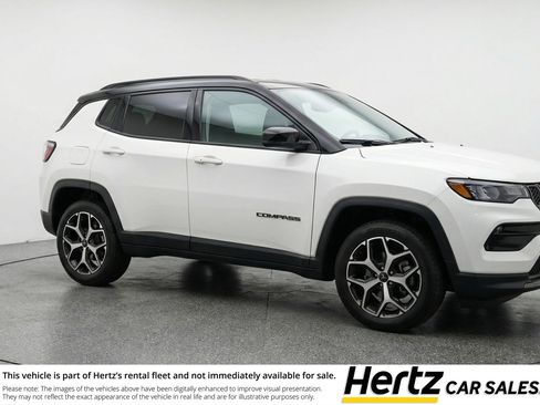 Used 2025 Jeep Compass Limited image 1