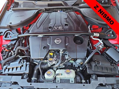 Used 2025 Nissan Z NISMO w/ Floor Mat Package RWD image 13