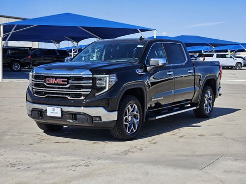 New 2026 GMC Sierra 1500 SLT AWD/4WD image 2