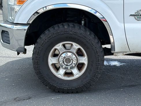 Used 2014 Ford F250 XLT AWD/4WD image 9