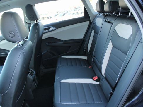 New 2026 Volkswagen Taos SEL AWD/4WD image 20