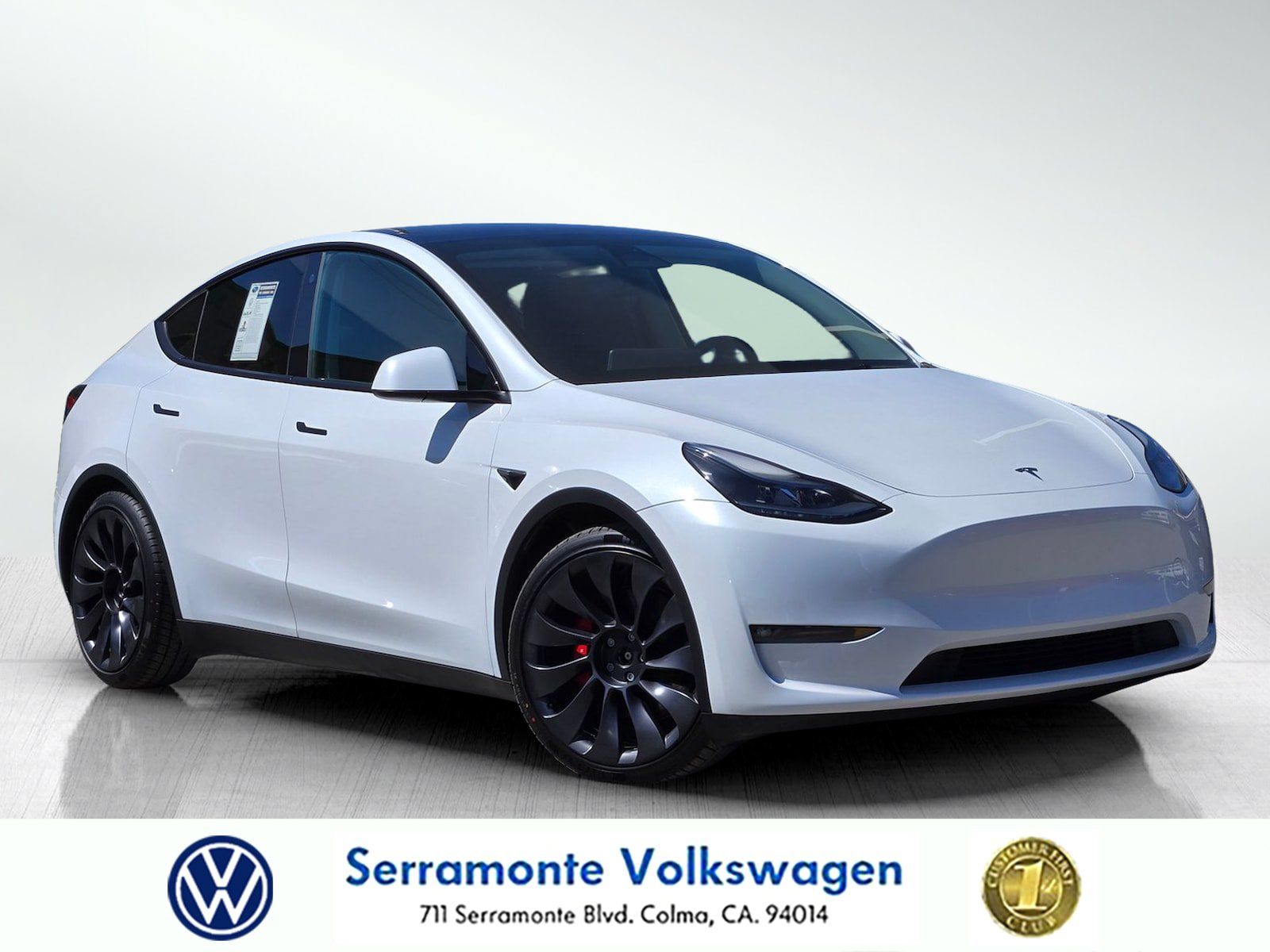 Used 2023 Tesla Model Y Performance AWD/4WD image 1
