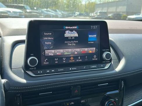 Certified 2021 Nissan Rogue SL AWD/4WD image 16