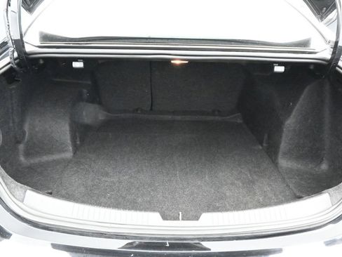 Used 2024 Chevrolet Malibu LT FWD image 32