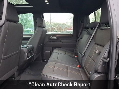 Used 2025 Chevrolet Silverado 2500 High Country w/ Midnight Edition AWD/4WD image 13