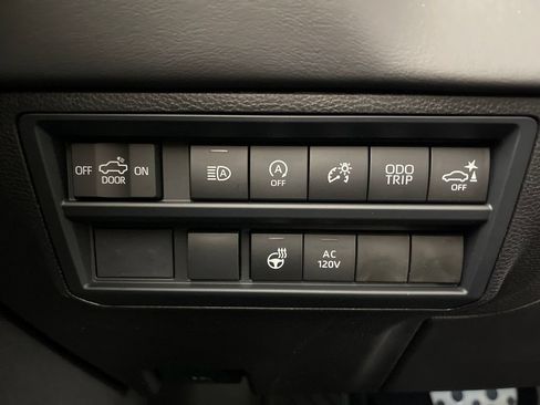 New 2026 Toyota Tundra Platinum AWD/4WD image 28