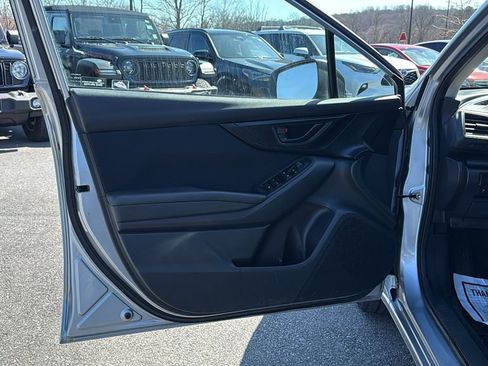 Used 2018 Subaru Impreza 2.0i AWD/4WD image 11