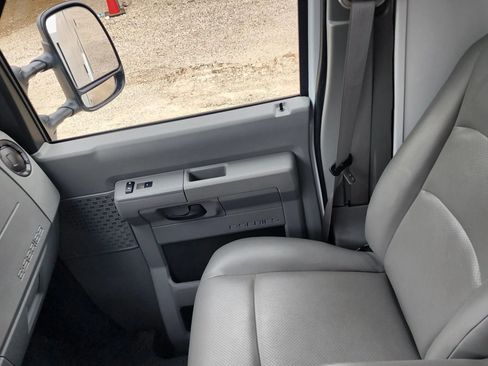 Used 2024 Ford E-350 and Econoline 350 Super Duty w/ Power Windows & Locks Group RWD image 31