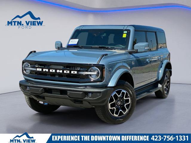 Certified 2025 Ford Bronco Outer Banks AWD/4WD image 1