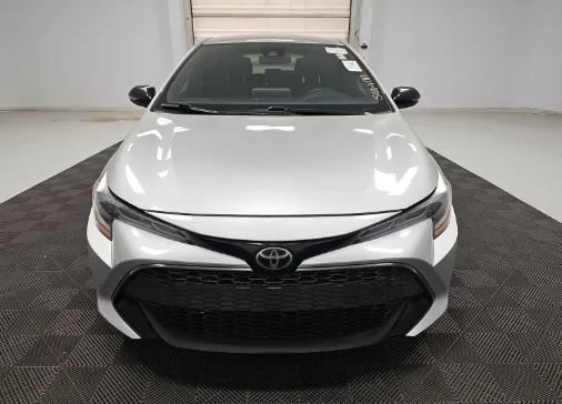 Used 2020 Toyota Corolla SE w/ Carpet Mat Package FWD image 3