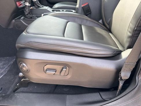 New 2025 Jeep Wrangler Unlimited Rubicon 392 image 10